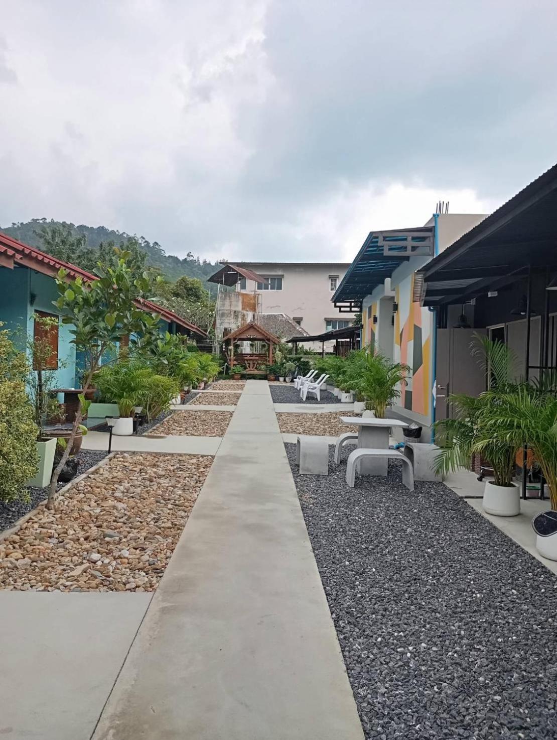 Sk Hometel Samui Airport バンラック・ビーチ エクステリア 写真